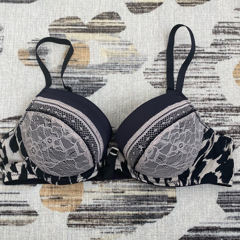 Sixty Eight bra